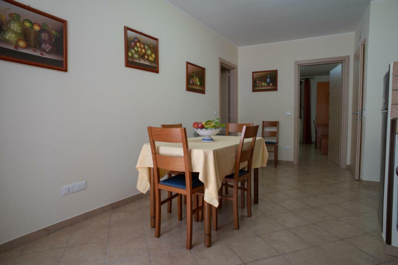 B&B Il Giardino Di Zefiro Gioiosa Marea Buitenkant foto